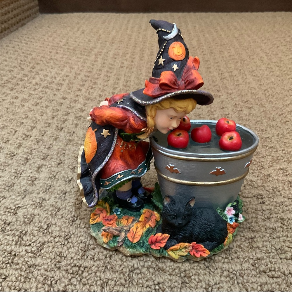 Lenox Halloween Bobbing for Apples 2003 Collectible - Retired - MINT Condition